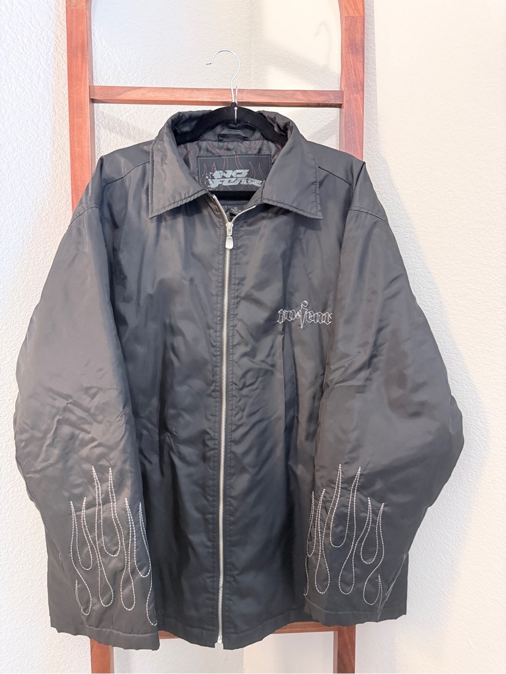Vintage Y2K No Fear Men's Black Windbreaker Jacket with Flame Stitch XL